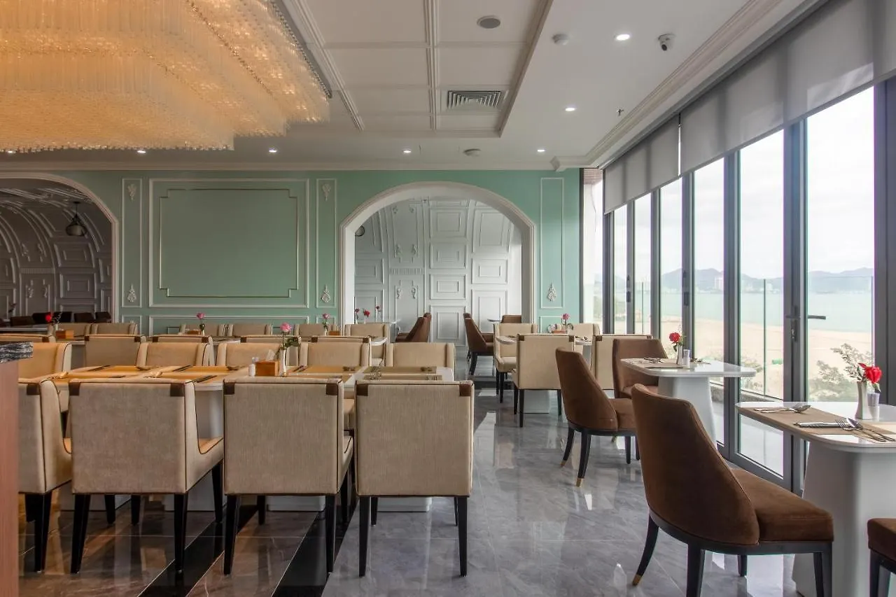 La Vague Hotel Να Τρανγκ