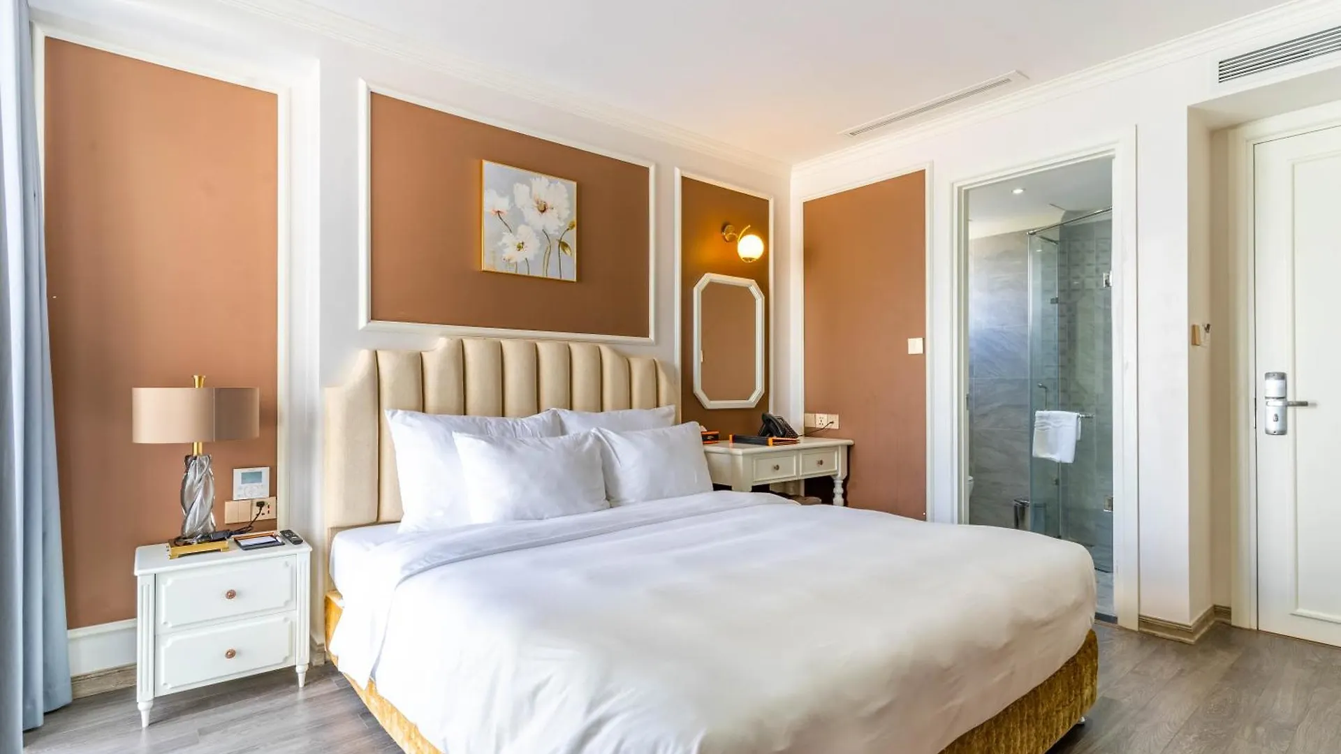 La Vague Hotel Να Τρανγκ Βιετνάμ