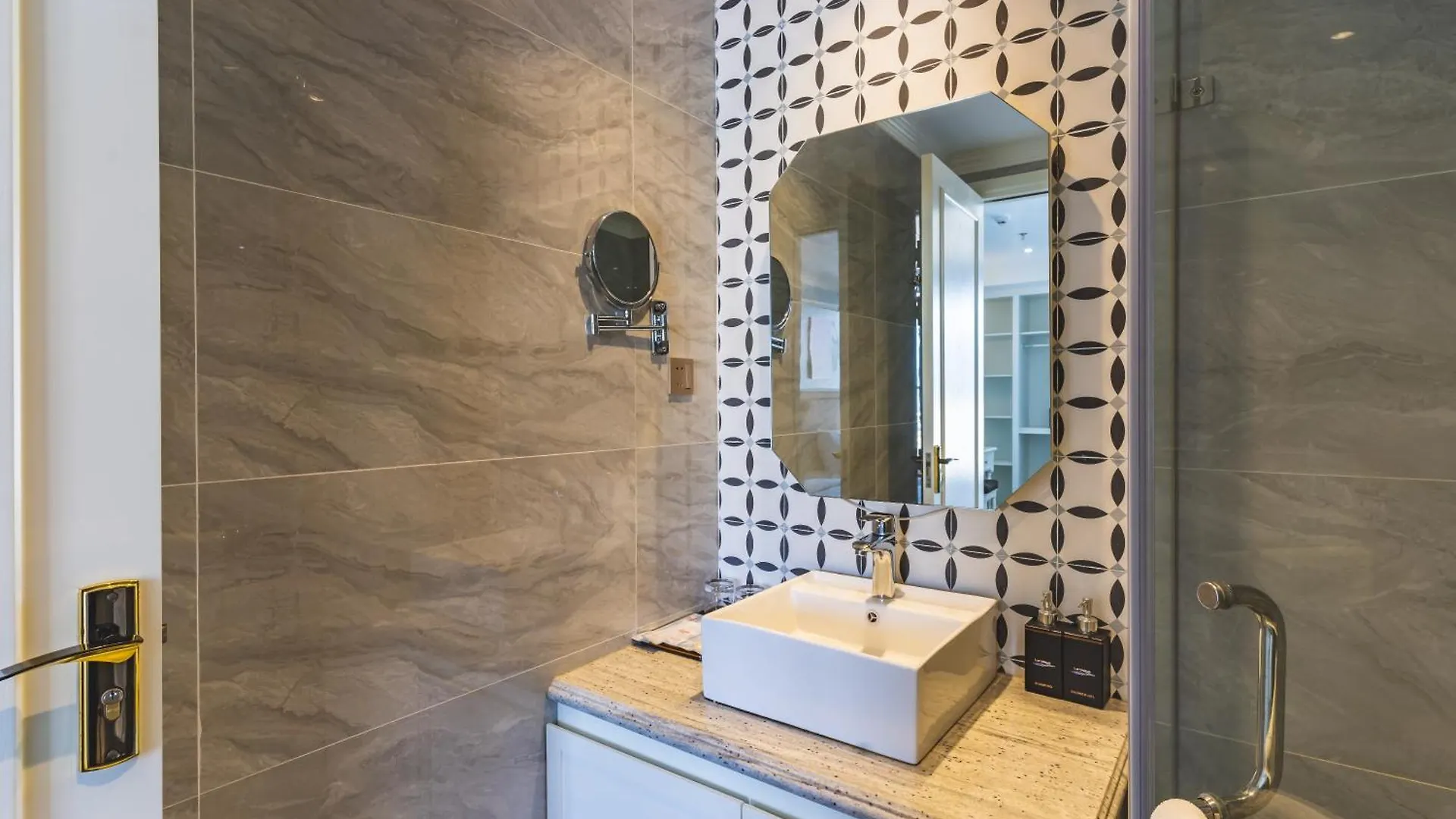****  La Vague Hotel Να Τρανγκ Βιετνάμ
